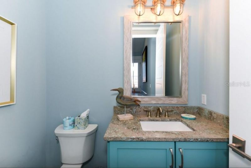 903 Gulf Drive S, Bradenton Beach, FL 34217 Photo