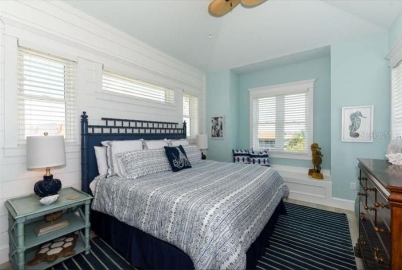 903 Gulf Drive S, Bradenton Beach, FL 34217 Photo