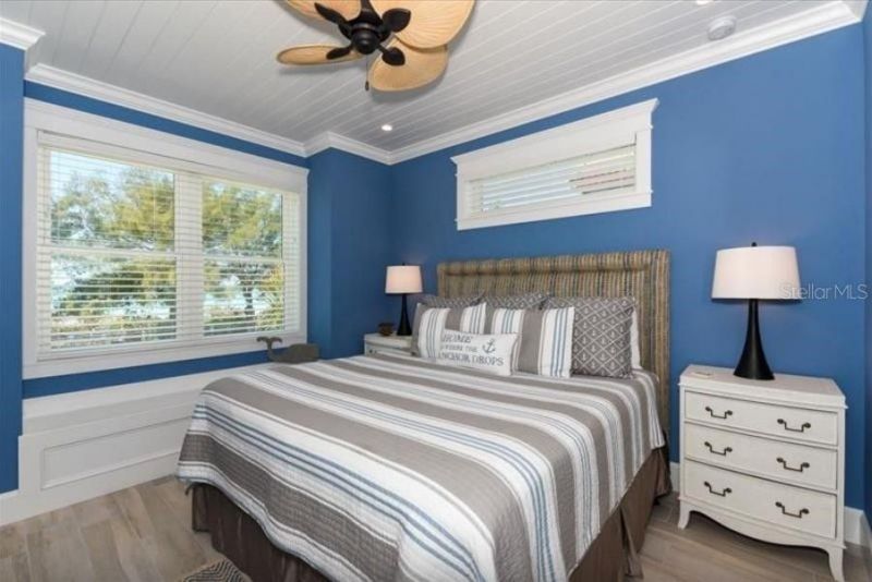 903 Gulf Drive S, Bradenton Beach, FL 34217 Photo