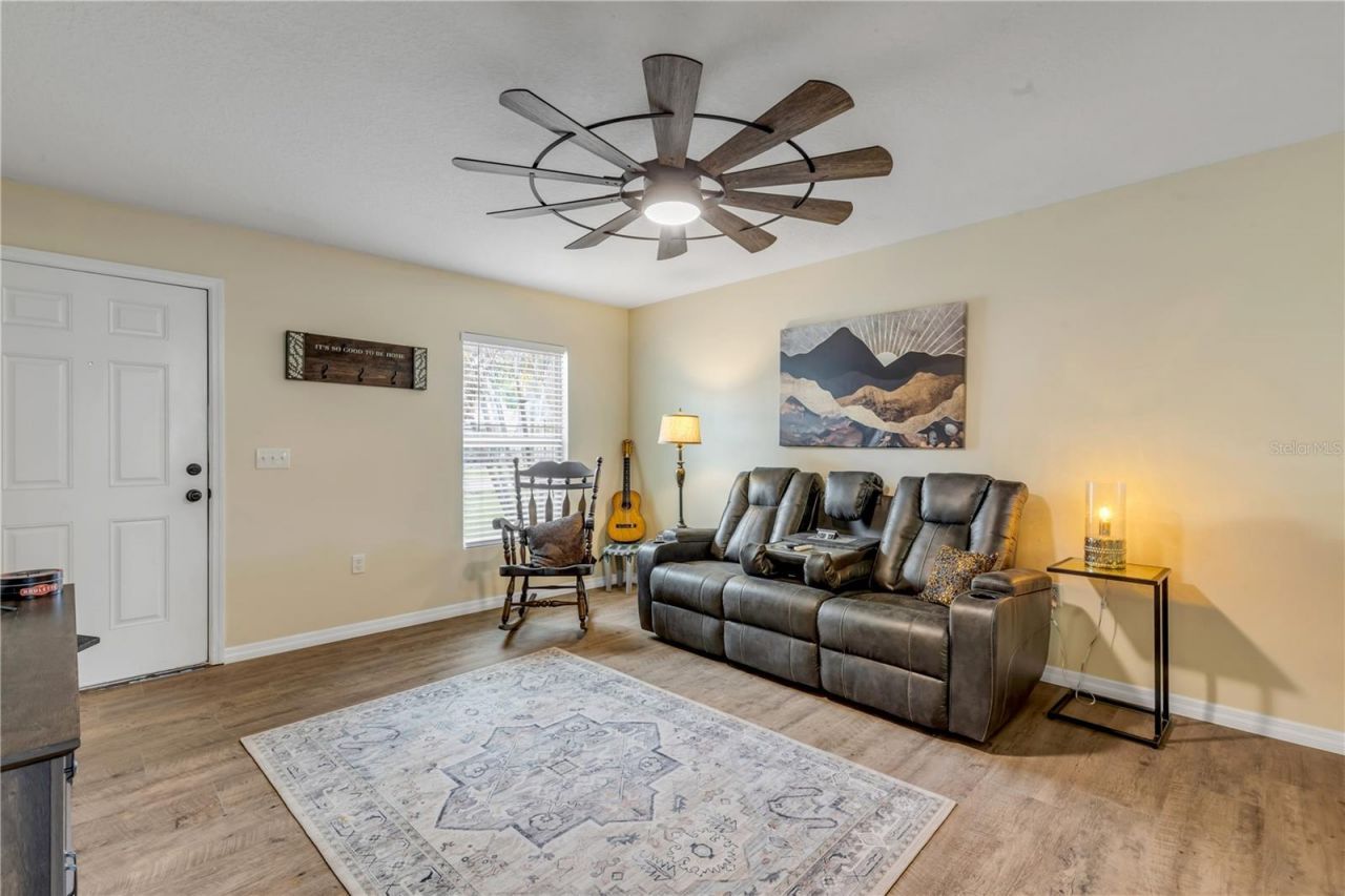 517 Aeolian Drive, New Smyrna Beach, FL 32168 Photo