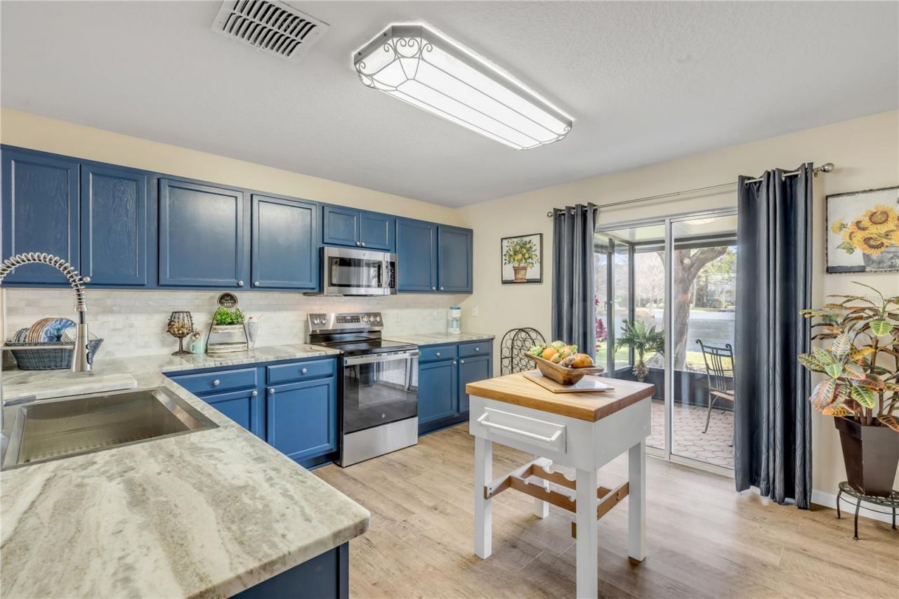 517 Aeolian Drive, New Smyrna Beach, FL 32168 Photo