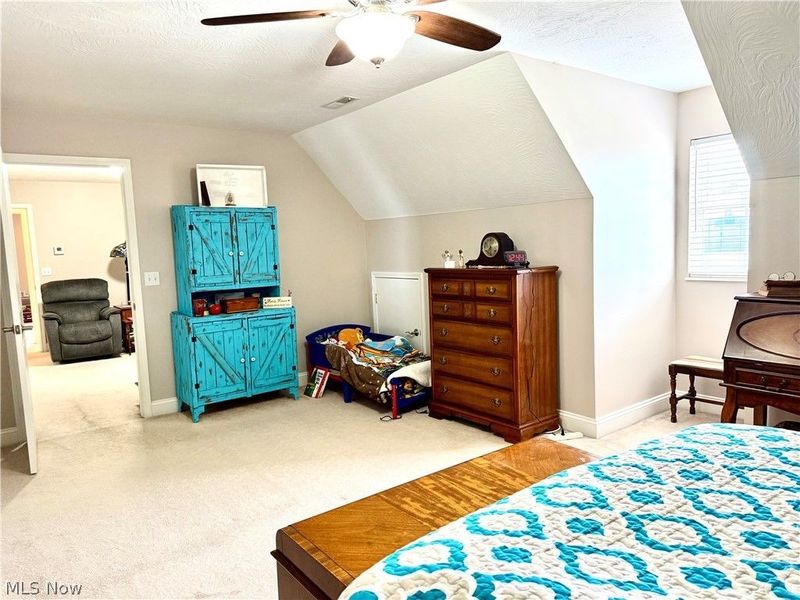 153 Hutchinson Drive, Saint Clairsville, OH 43950 Photo 32