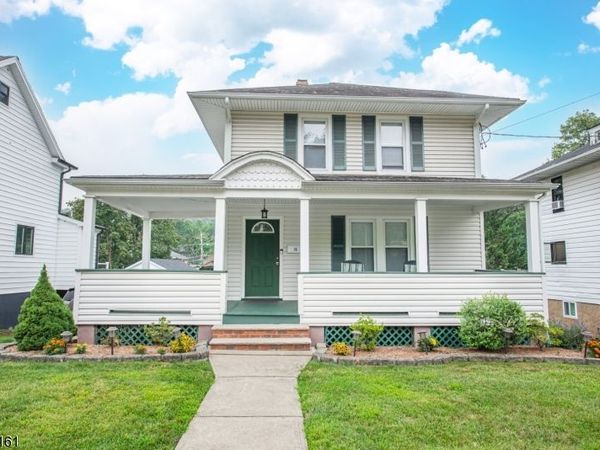 78 Elm Rd, Unit 1, Caldwell, NJ 07006