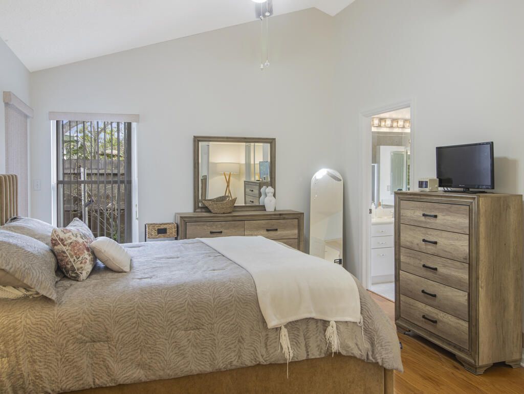 107 Saratoga Boulevard E, West Palm Beach, FL 33411 Photo