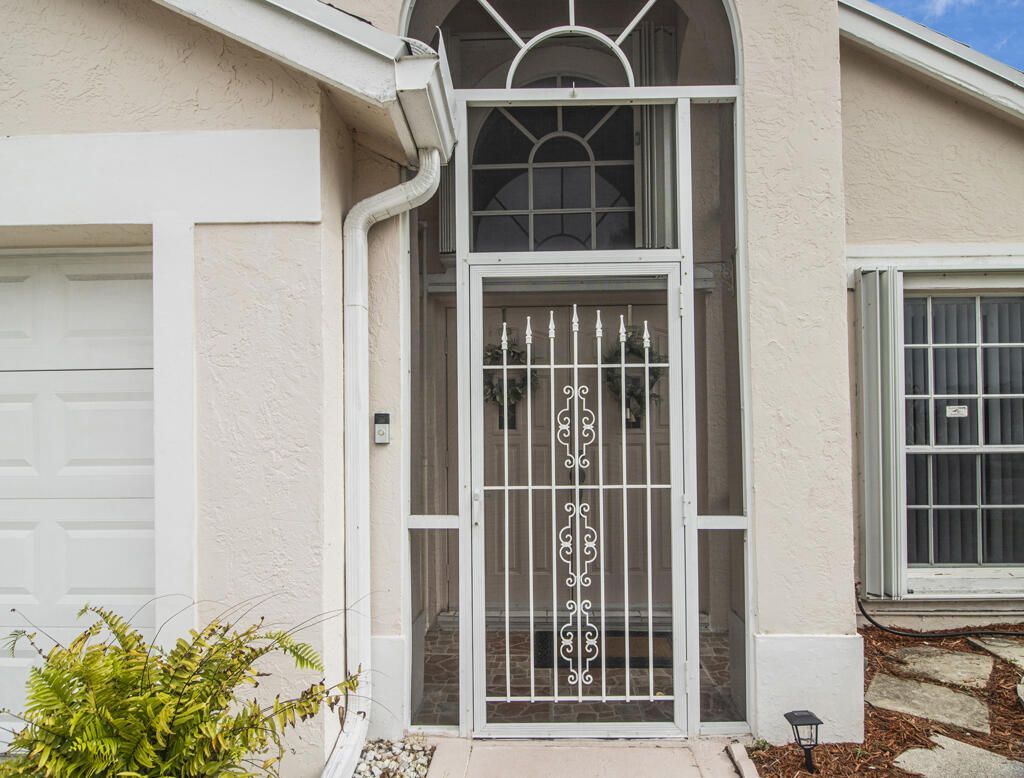 107 Saratoga Boulevard E, West Palm Beach, FL 33411 Photo