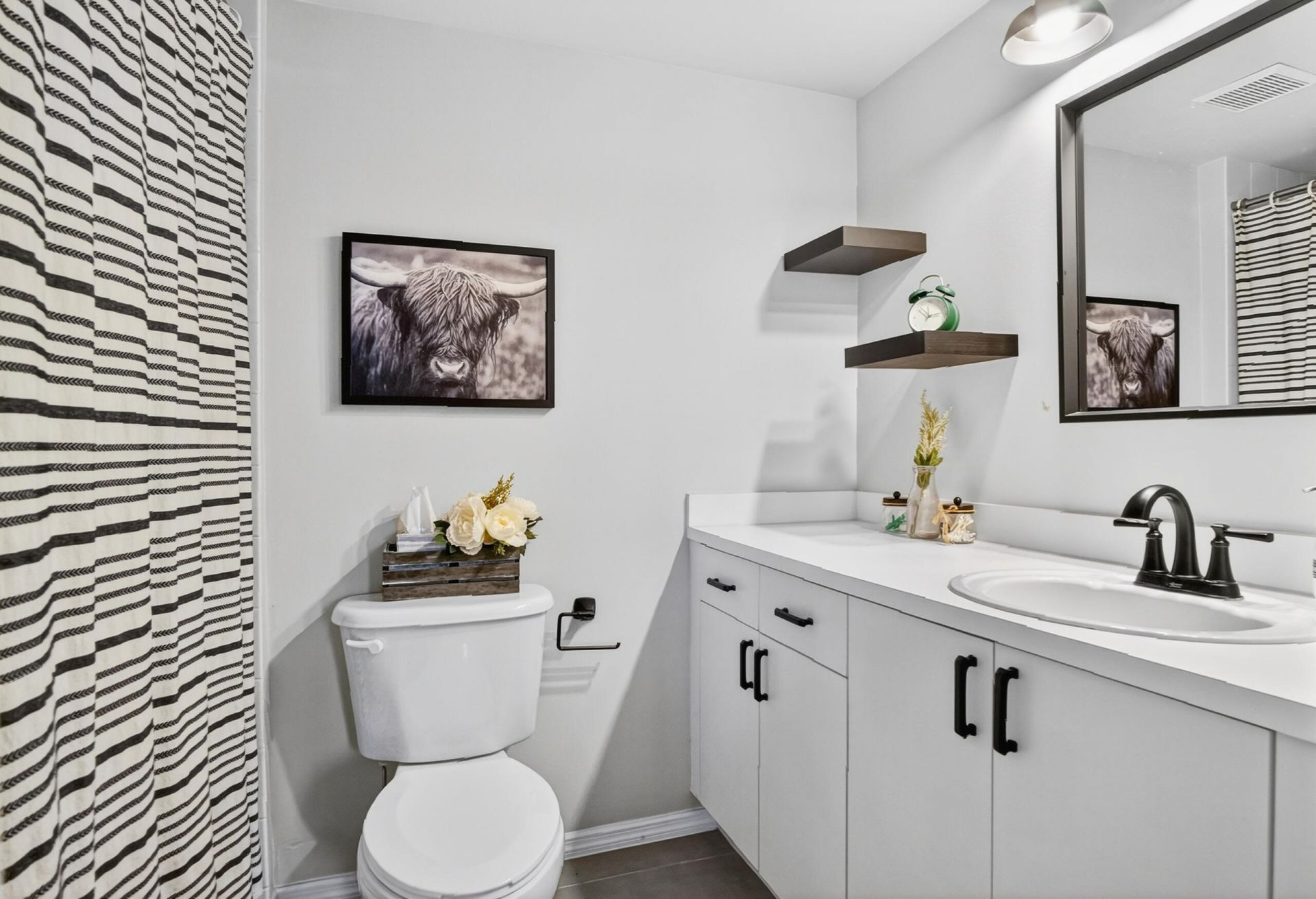 1640 N 42nd Circle, Unit 305, Vero Beach, FL 32967 Photo