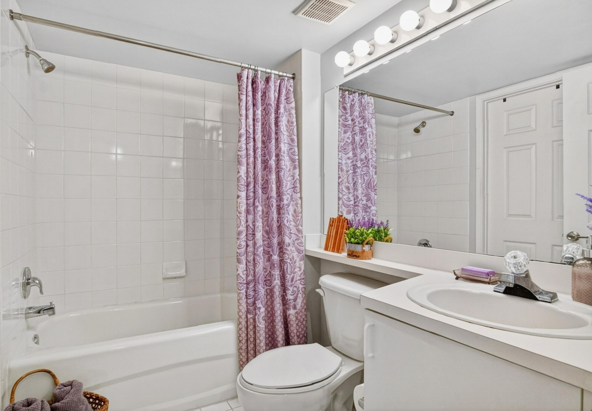 1640 N 42nd Circle, Unit 305, Vero Beach, FL 32967 Photo