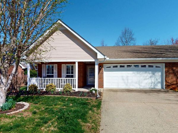 520 Forest Glen Cir, Murfreesboro, TN 37128