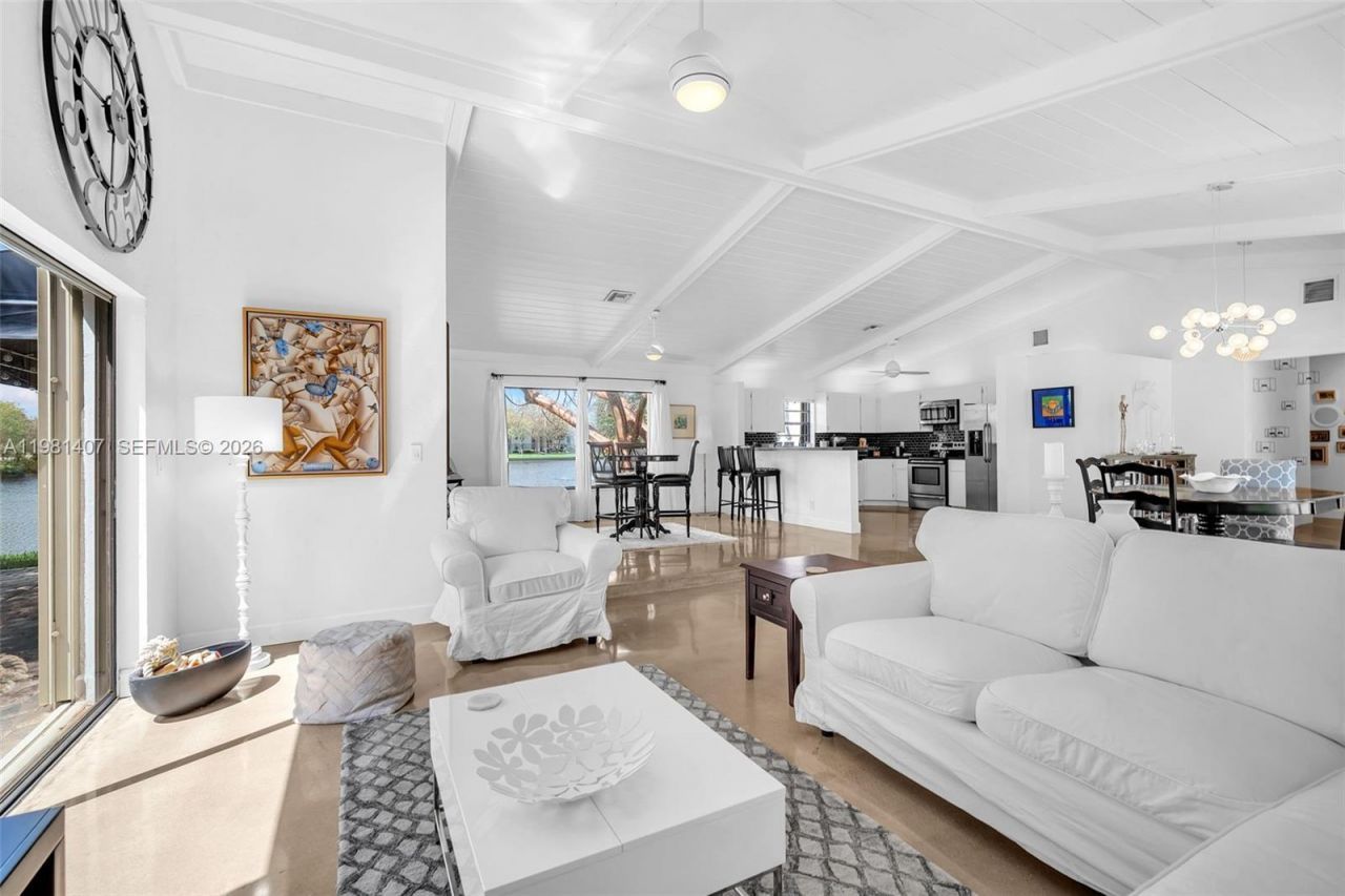 211 SW 87th Ter, Plantation, FL 33324 Photo