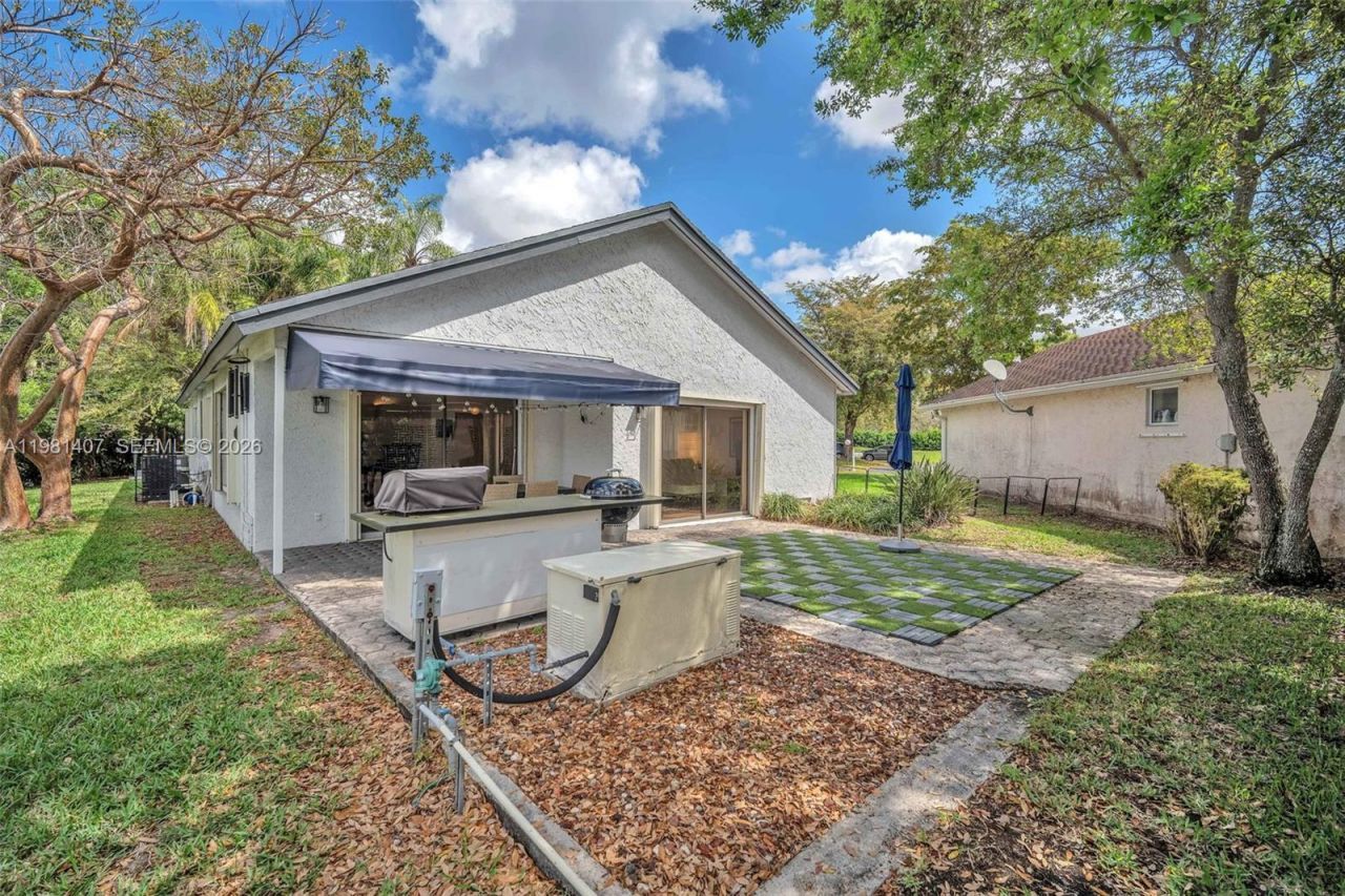 211 SW 87th Ter , Plantation, FL 33324 Photo