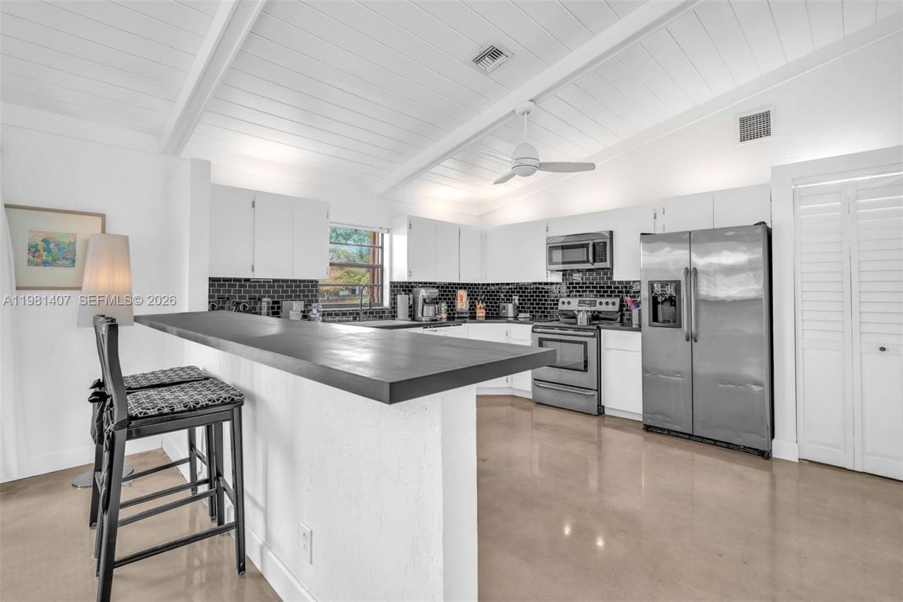 211 SW 87th Ter, Plantation, FL 33324 Photo
