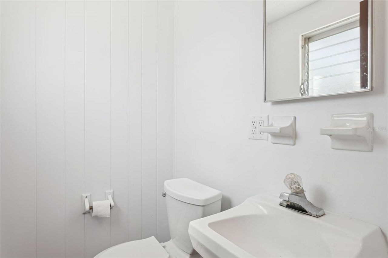 8105 Alpine Avenue, Tampa, FL 33619 Photo