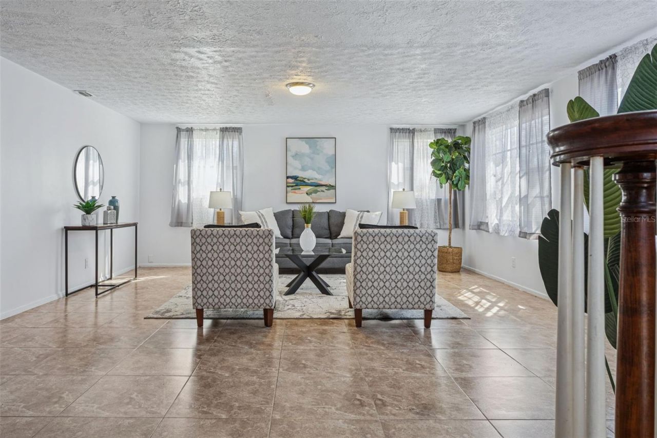 8105 Alpine Avenue, Tampa, FL 33619 Photo