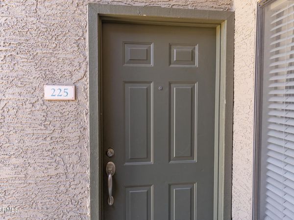 9600 N 96TH Street, Unit 225, Scottsdale, AZ 85258