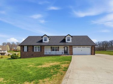 517 Whisper Woods Drive, Somerset, KY 42503