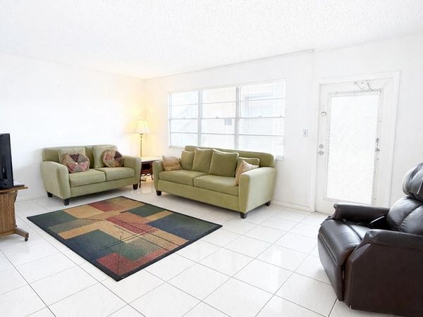 2030 Wolverton B, Boca Raton, FL 33434