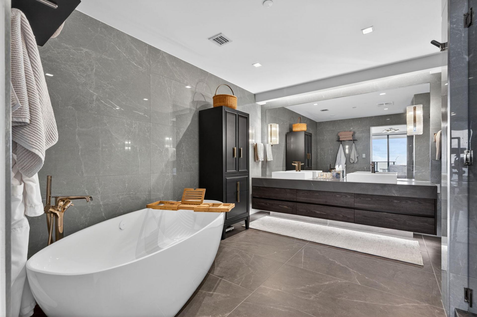 1116 N Ocean Boulevard, Unit 1204, Pompano Beach, FL 33062 Photo