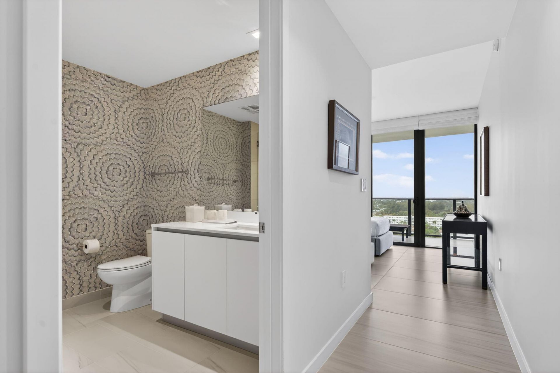 1116 N Ocean Boulevard, Unit 1204, Pompano Beach, FL 33062 Photo