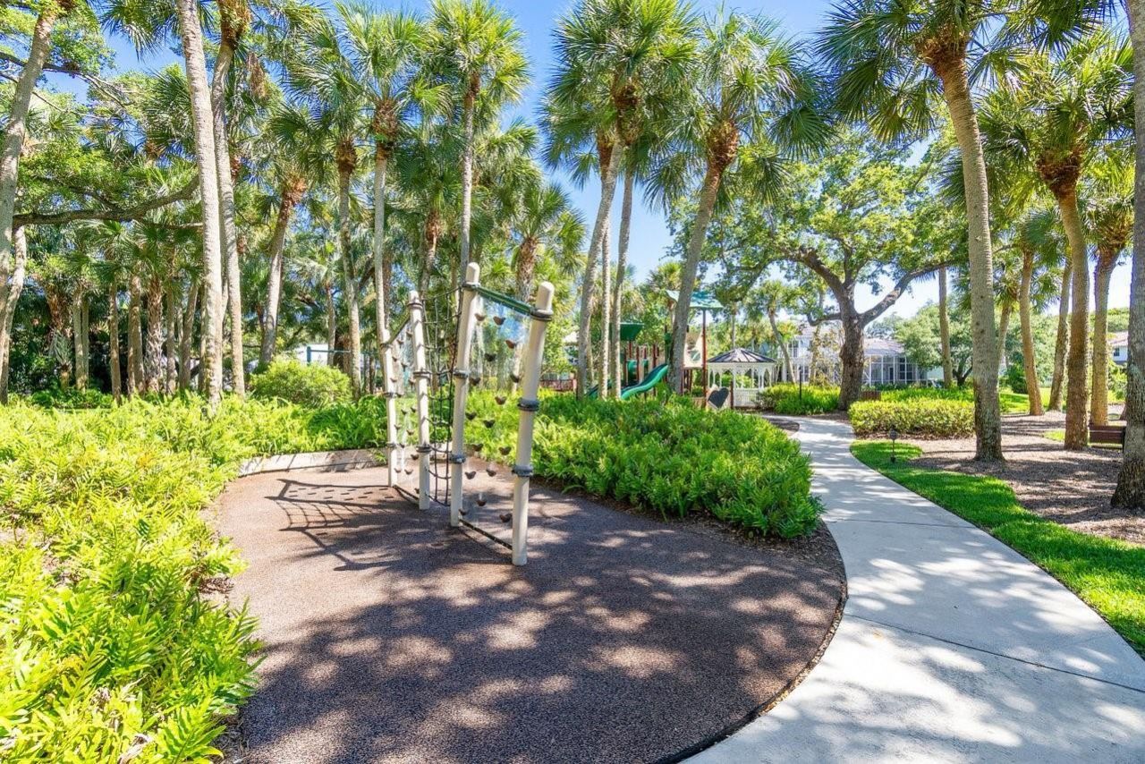 2805 Hampton Circle E, Delray Beach, FL 33445 Photo