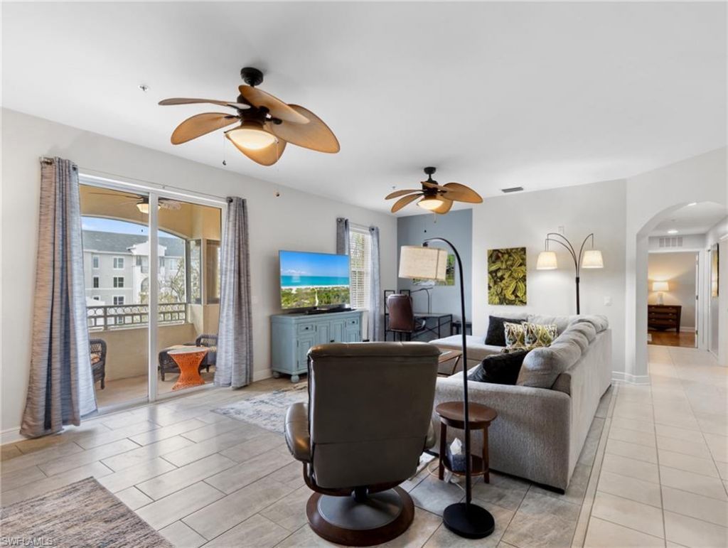 3952 Pomodoro Cir, Unit 303, Cape Coral, FL 33909 Photo