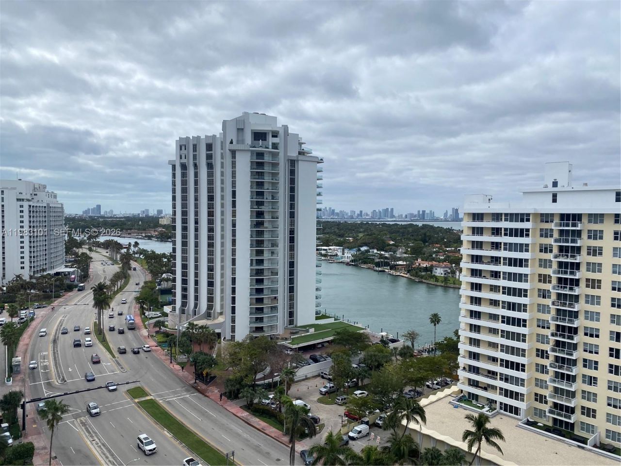 5555 Collins Ave, Unit 17A, Miami Beach, FL 33140 Photo