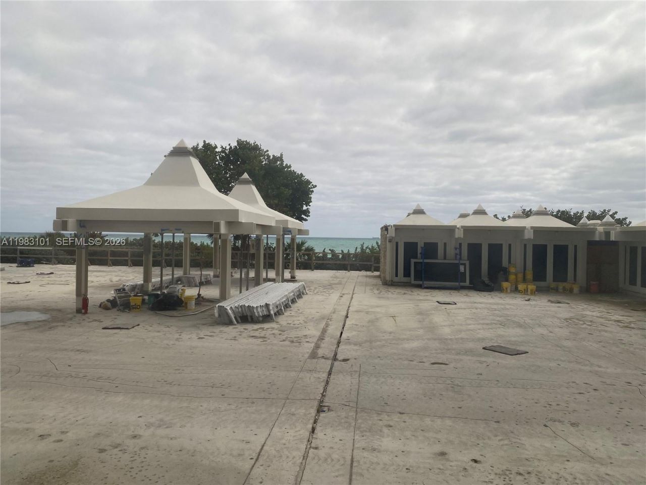 5555 Collins Ave, Unit 17A, Miami Beach, FL 33140 Photo