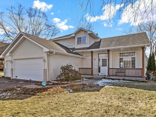 5545 157th Street N, Hugo, MN 55038