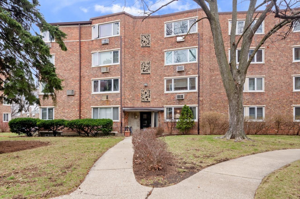 1946 W Hood Avenue, Unit GB, Chicago, IL 60660 Main Photo