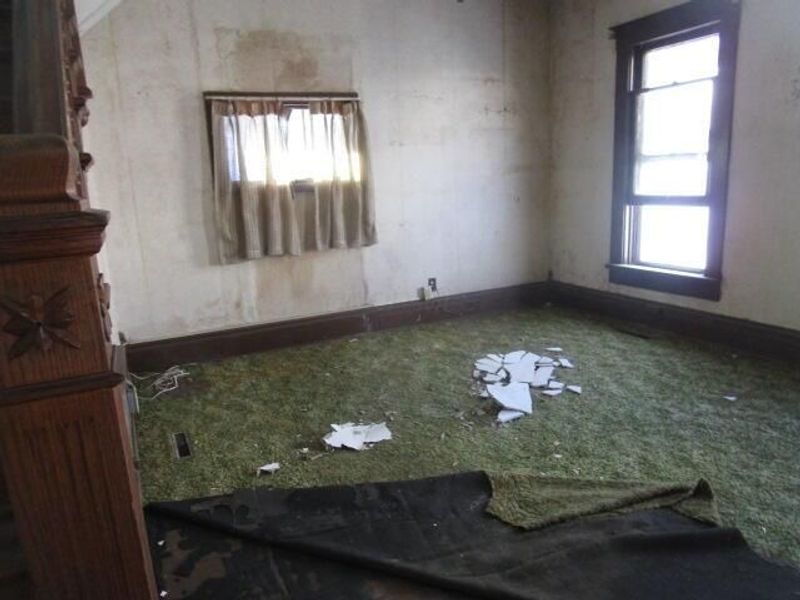 274 N 8th Street , McConnelsville, OH 43756 Photo 17