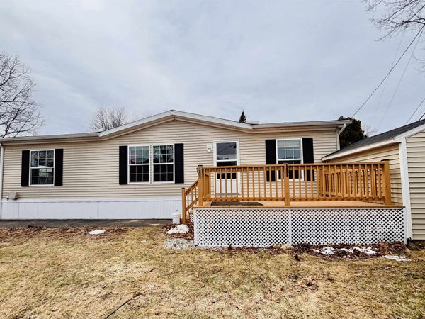 545 Elm Street, Unit 4, Milford, NH 03055