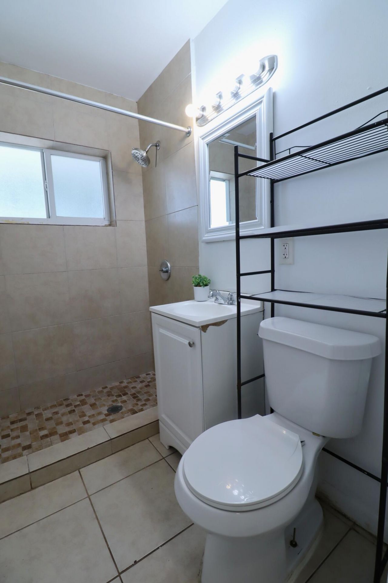 1960 SW 41st Avenue, Unit 3, Fort Lauderdale, FL 33317 Photo