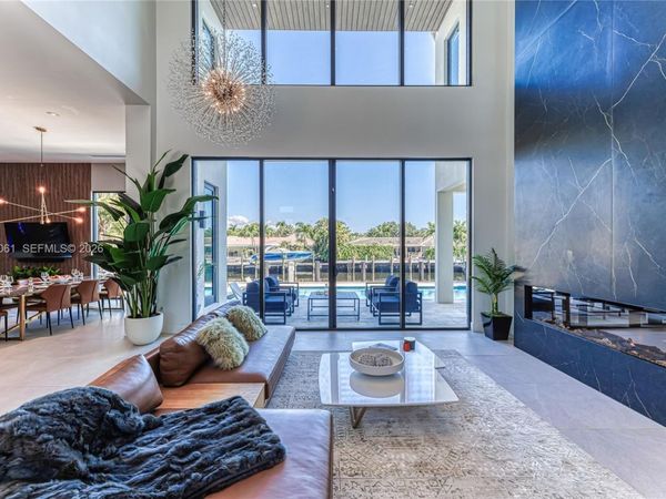 2817 NE 35th St , Fort Lauderdale, FL 33306