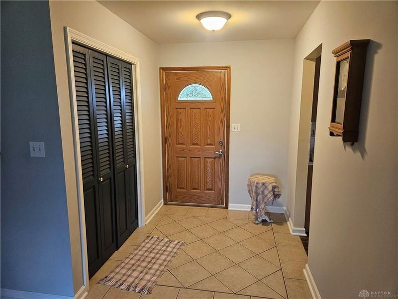 3639 Mary Ann Drive, Clearcreek Township, OH 45036 Photo 4