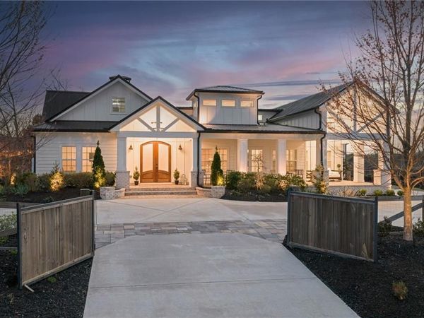 6044 Wade Orr Road, Flowery Branch, GA 30542