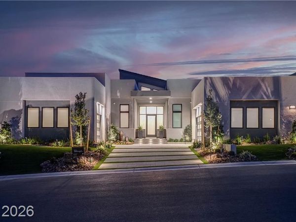 10949 Rossa Peak Avenue, Las Vegas, NV 89135