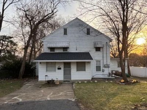 124 NEW HILLCREST AVENUE, EWING, NJ 08628