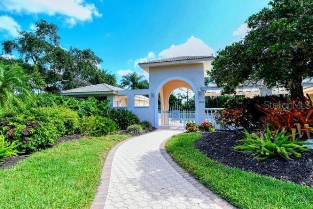 4062 Westbourne Circle, Sarasota, FL 34238 Photo