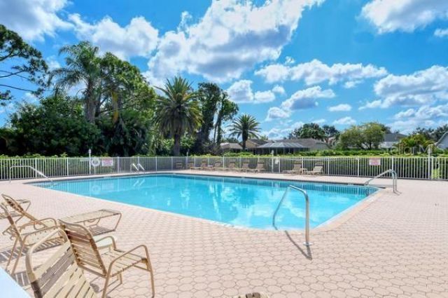 4062 Westbourne Circle, Sarasota, FL 34238 Photo