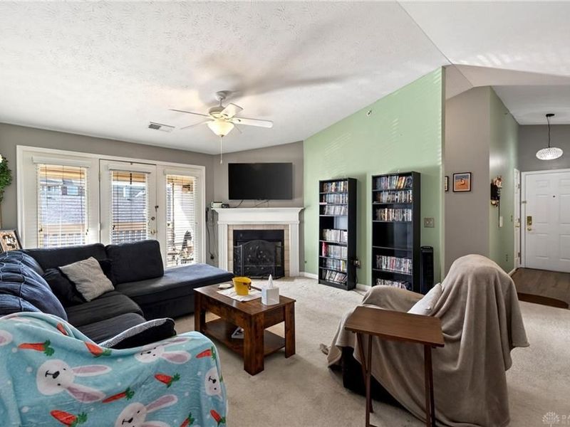 1694 Waterstone Boulevard, Unit 207, Miamisburg, OH 45342 Photo 9