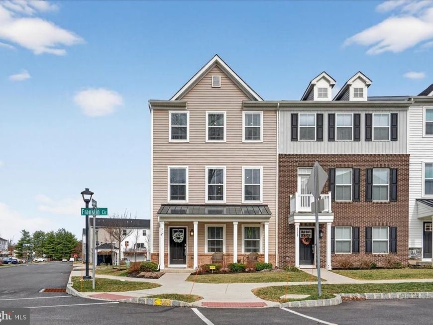 5121 Franklin Circle, Pipersville, PA 18947 Main Photo