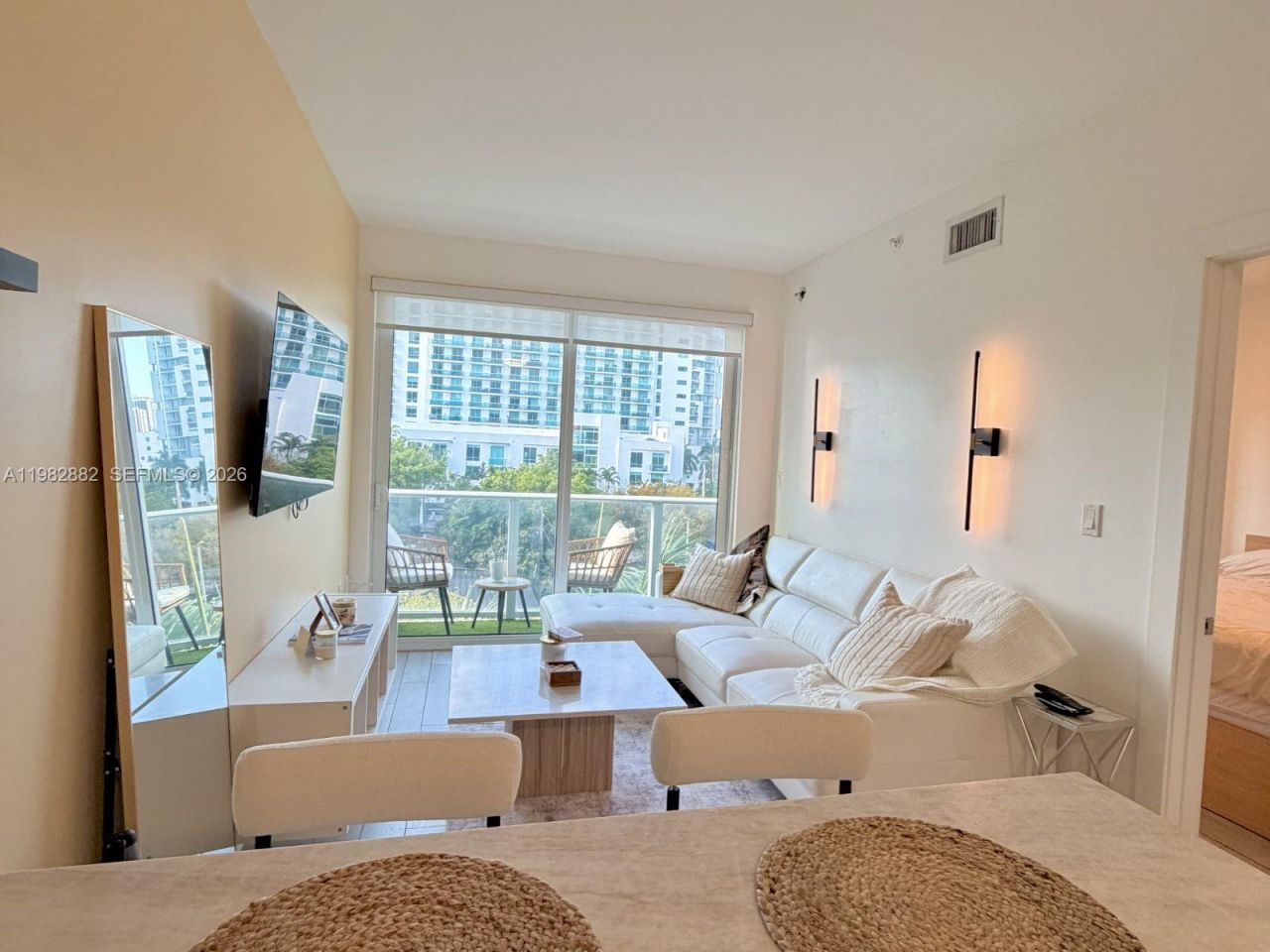 321 NE 26th St , Unit 513, Miami, FL 33137 Photo