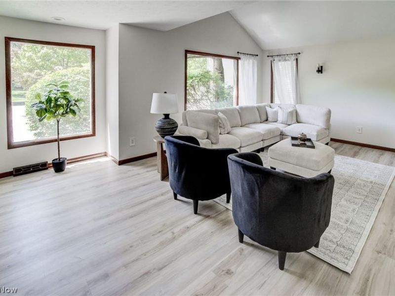 5009 Lansdowne Drive, Solon, OH 44139 Photo 7