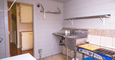 126 Center St, Jackson, CA 95642 Photo