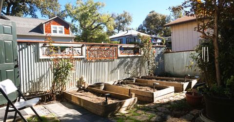 126 Center St, Jackson, CA 95642 Photo