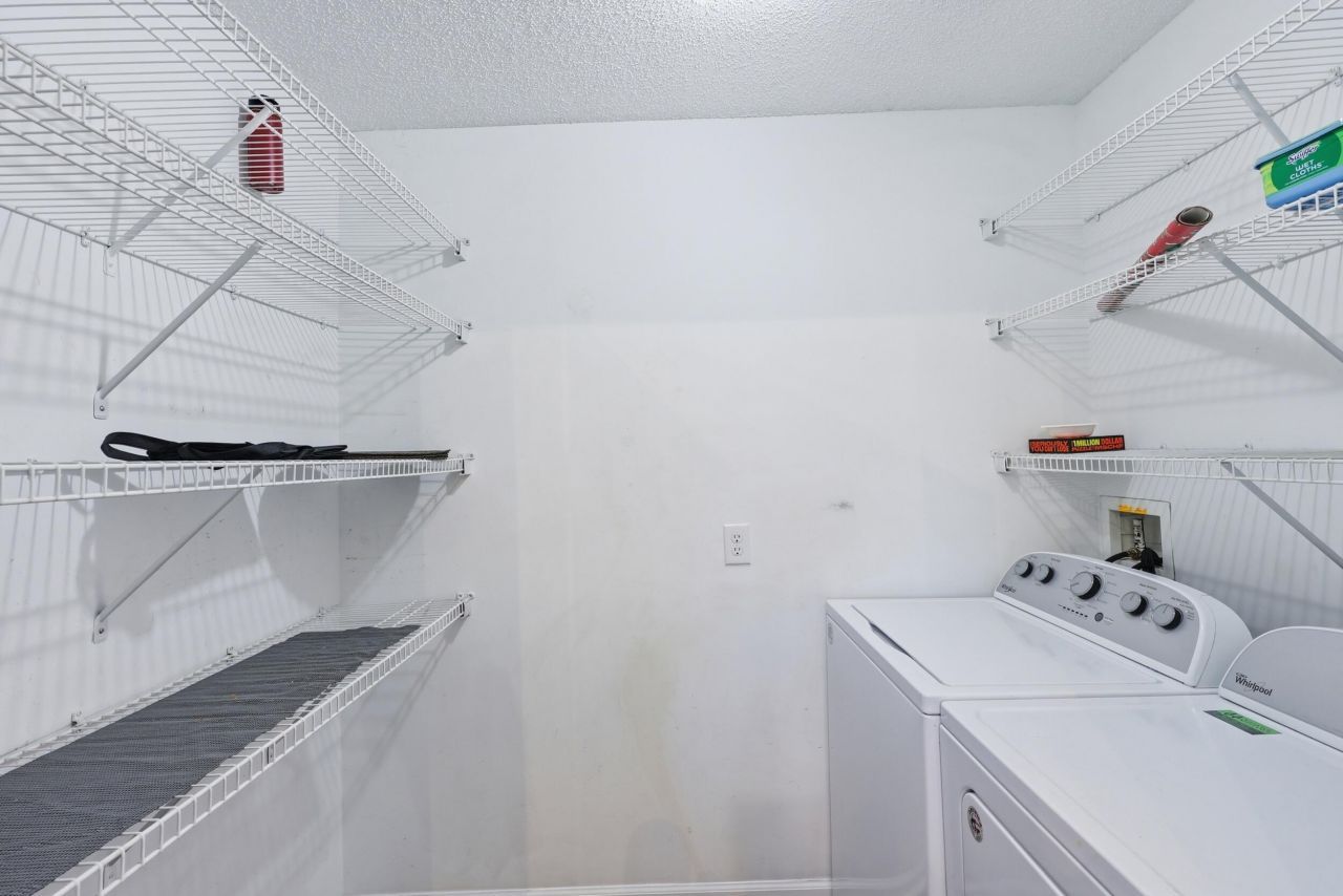 436 Dovetail Circle Photo 17