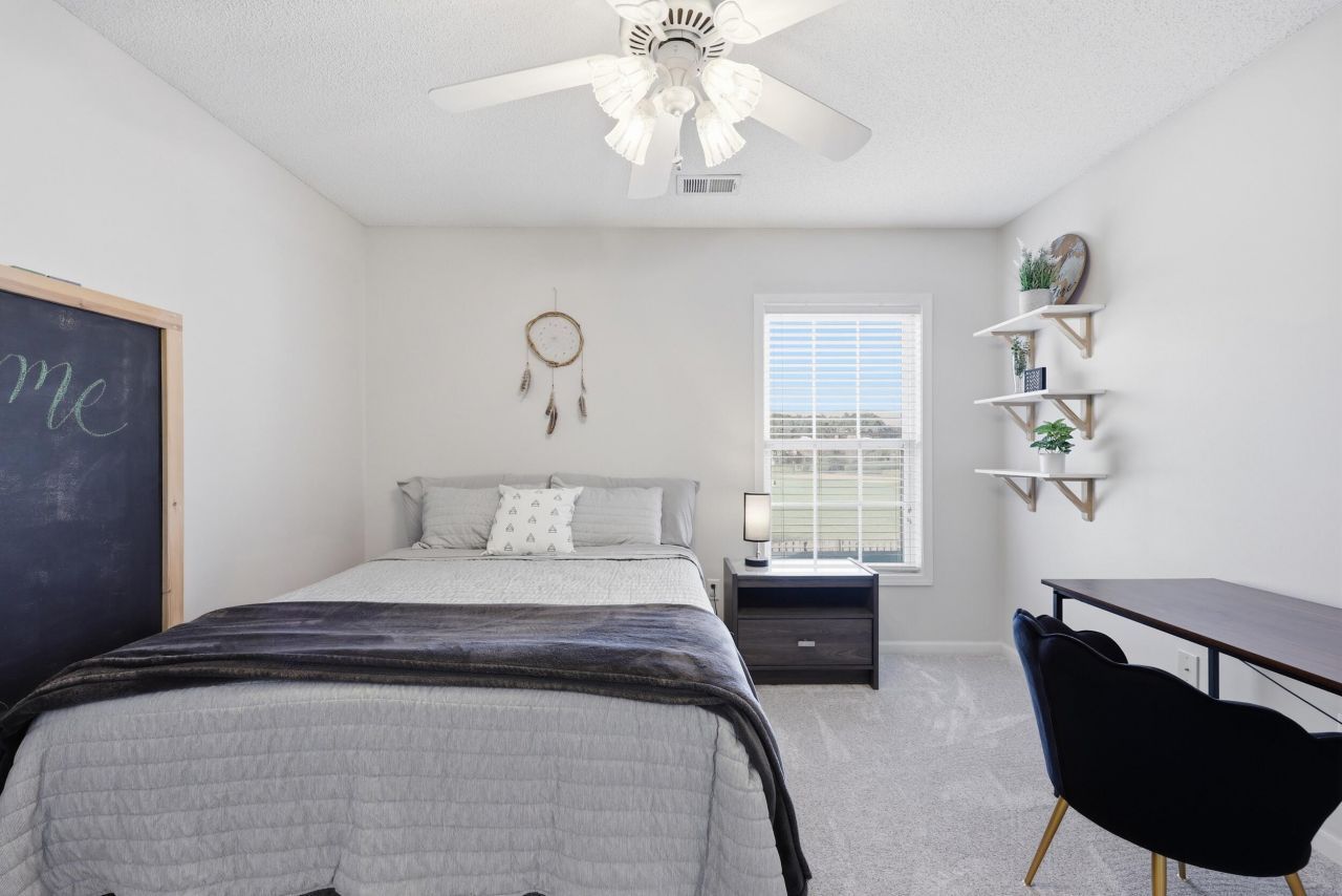 436 Dovetail Circle Photo 22