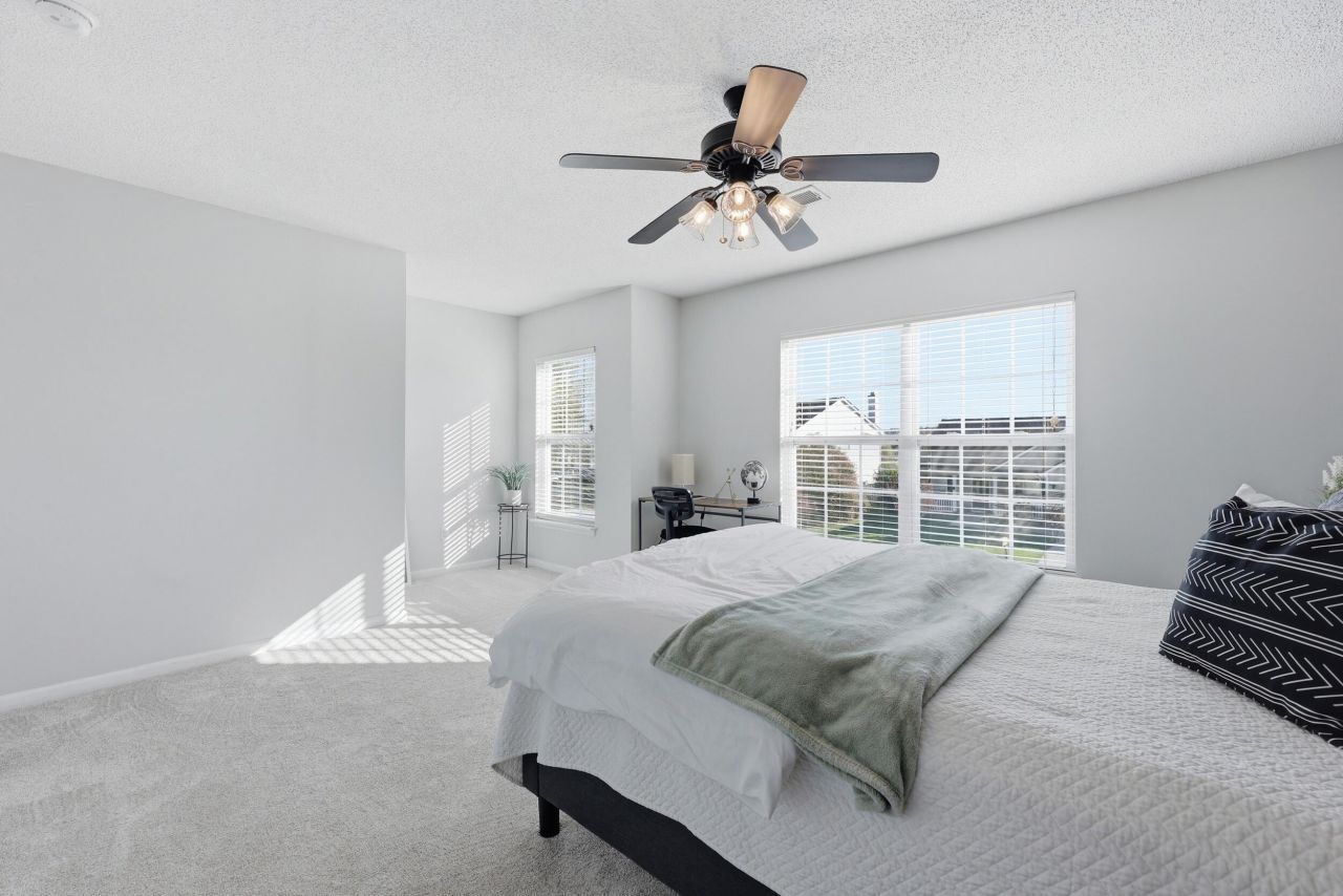 436 Dovetail Circle Photo 24