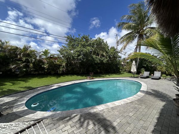 4321 NW 15th Avenue, Oakland Park, FL 33309