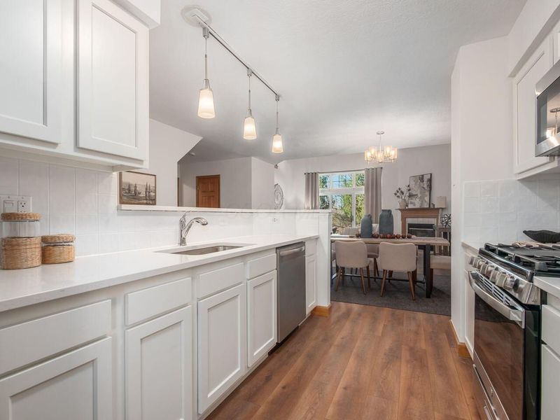 6544 Upper Lake Circle, Westerville, OH 43082 Photo 9