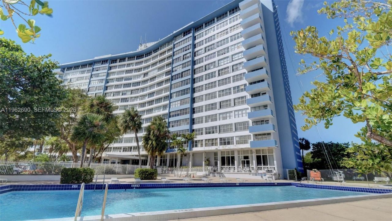 7441 Wayne Avenue, Unit 8J, Miami Beach, FL 33141 Photo